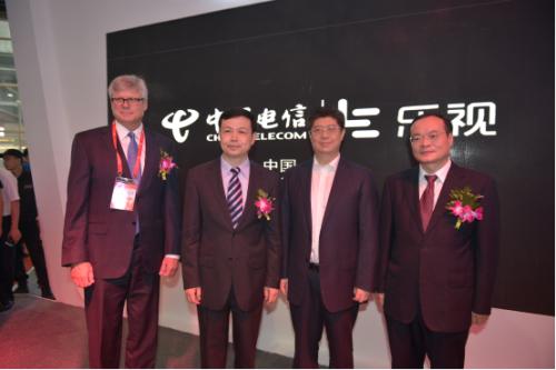 乐视手机中国电信天翼终端展台成焦点(图1)