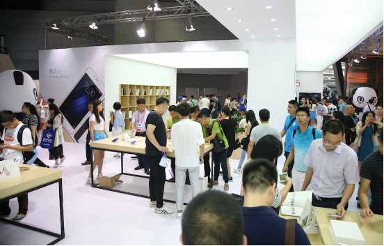 魅族携PRO 6等智能产品惊艳亮相2016年天翼博览会(图2)
