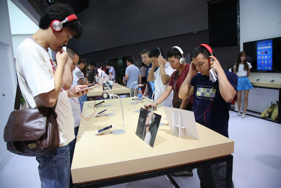 魅族携PRO 6等智能产品惊艳亮相2016年天翼博览会(图3)
