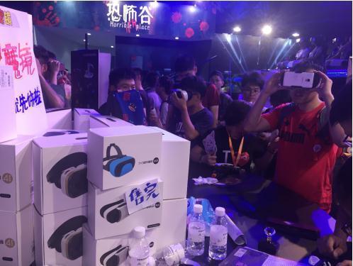 VR设备CJ大受追捧 暴风魔镜遭抢购售罄