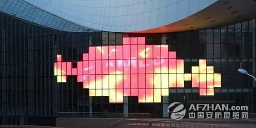 奥蕾达LED透明屏腾飞内蒙古科技馆(图2)